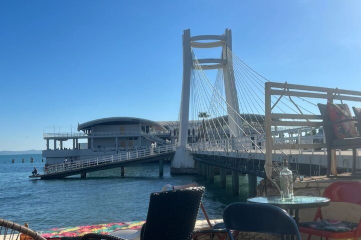 Bridge Bar
