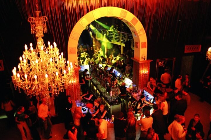 Club Illusion