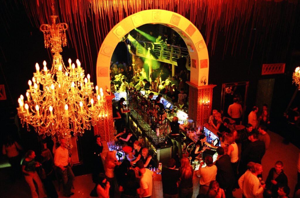 Club Illusion