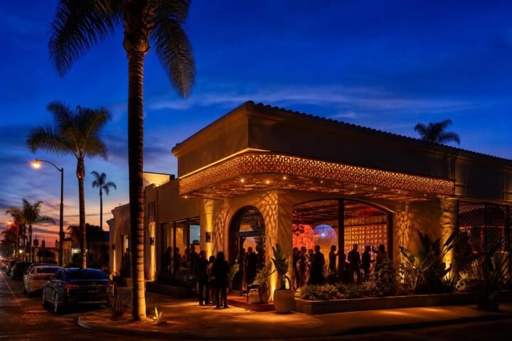 Ruby's Café & Nightclub in Ruby’s Café & Nightclub, Oxnard: Latin Music, Dining and Dancing Downtown