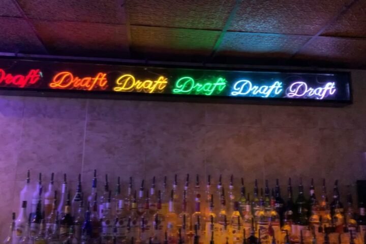 Sue Ellen's