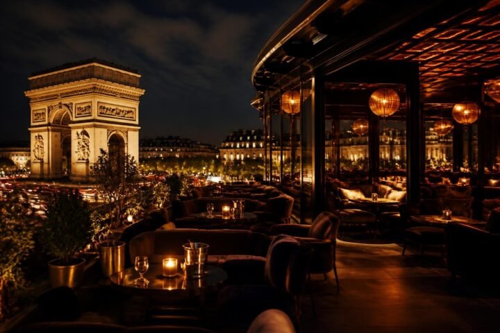 A Guide to L’Arc Paris in Paris