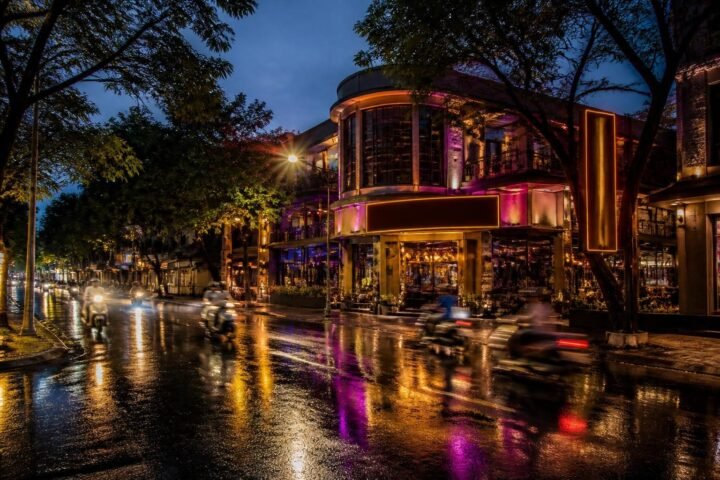 Taboo pub in Taboo Pub in Huế: a late-night stop in Vỹ Dạ